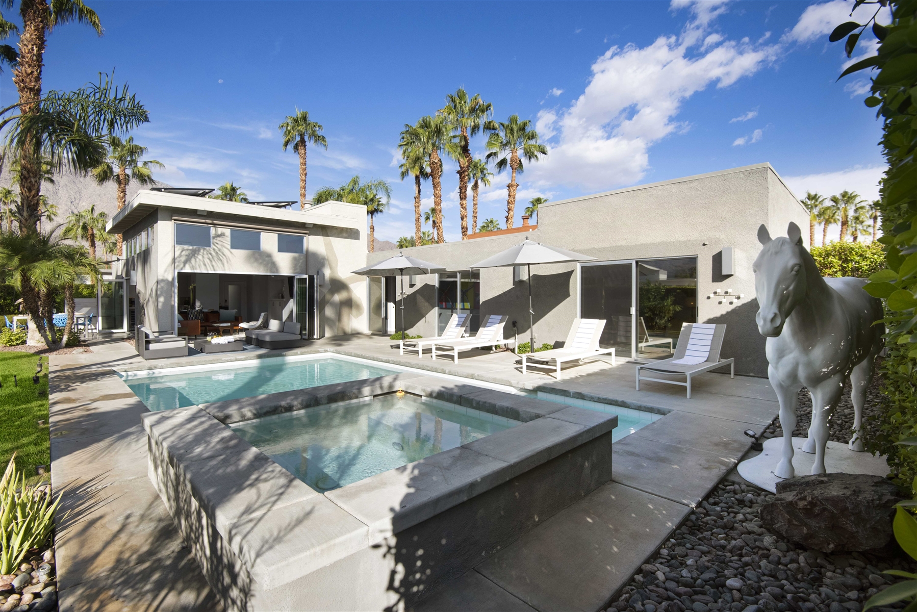 Rentals Poolside Palm Springs